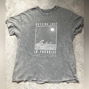 Cute grey Roxy T-shirt, "Getting Lost in Paradise"
